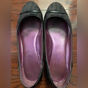 Coach women’s Randy Tiger slip on shoes